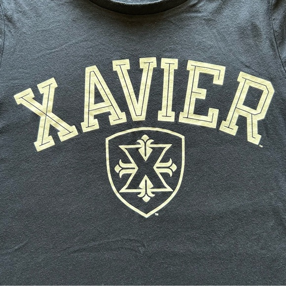 Champion Xavier University Blue “Xavier” and “Crest” Short Sleeve T Shirt Size M - Picture 5 of 9